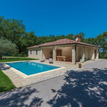 Villa Mirabella 우마그 외부 사진