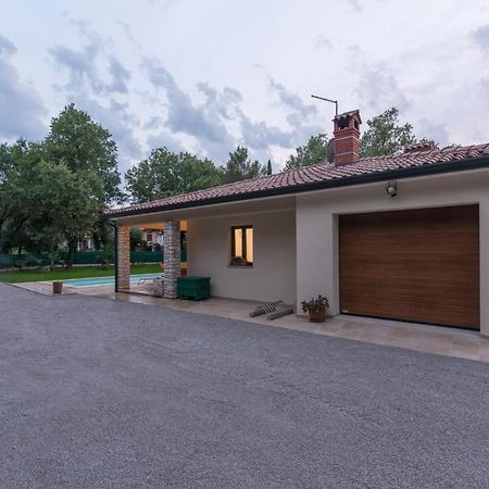 Villa Mirabella 우마그 외부 사진