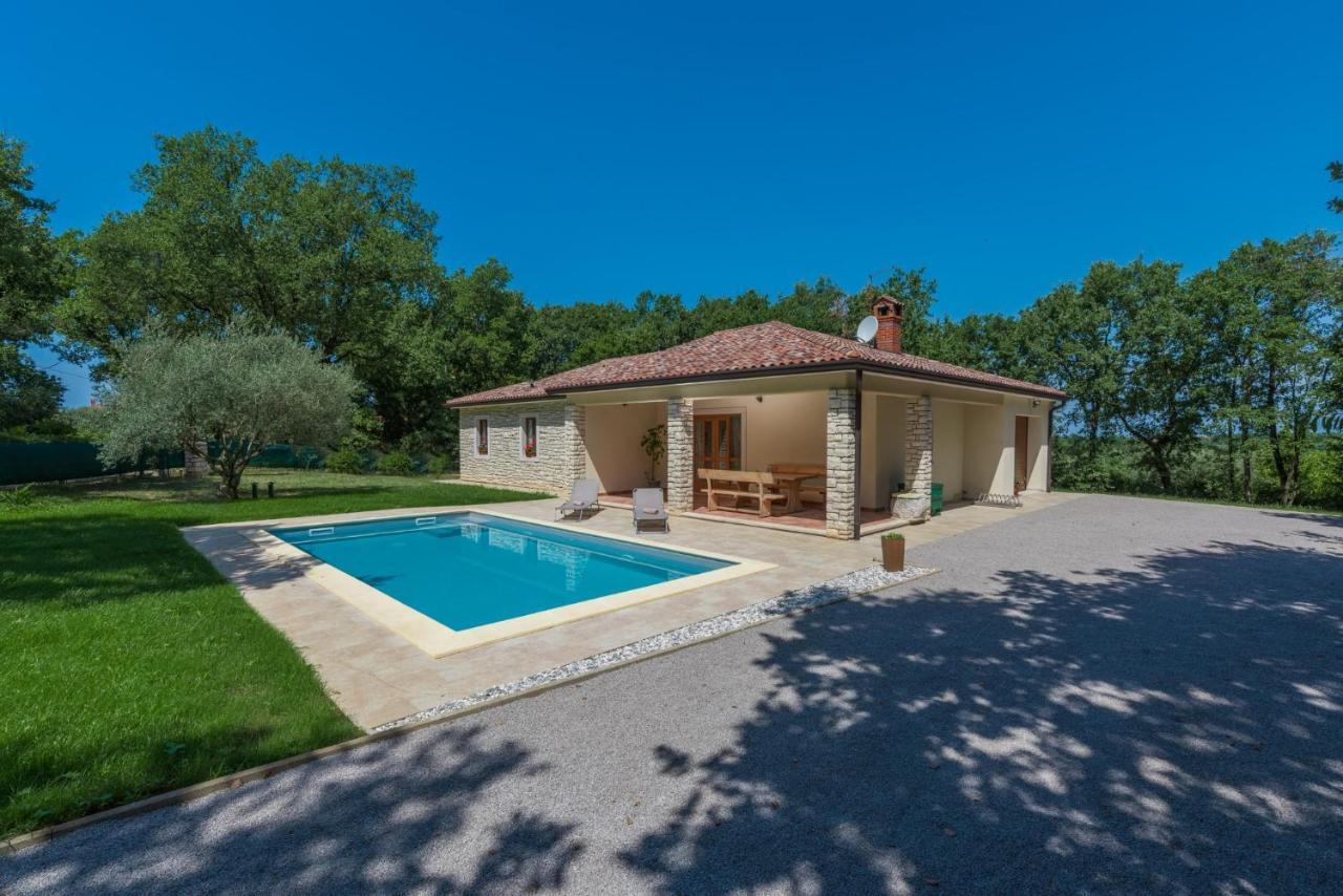 Villa Mirabella 우마그 외부 사진