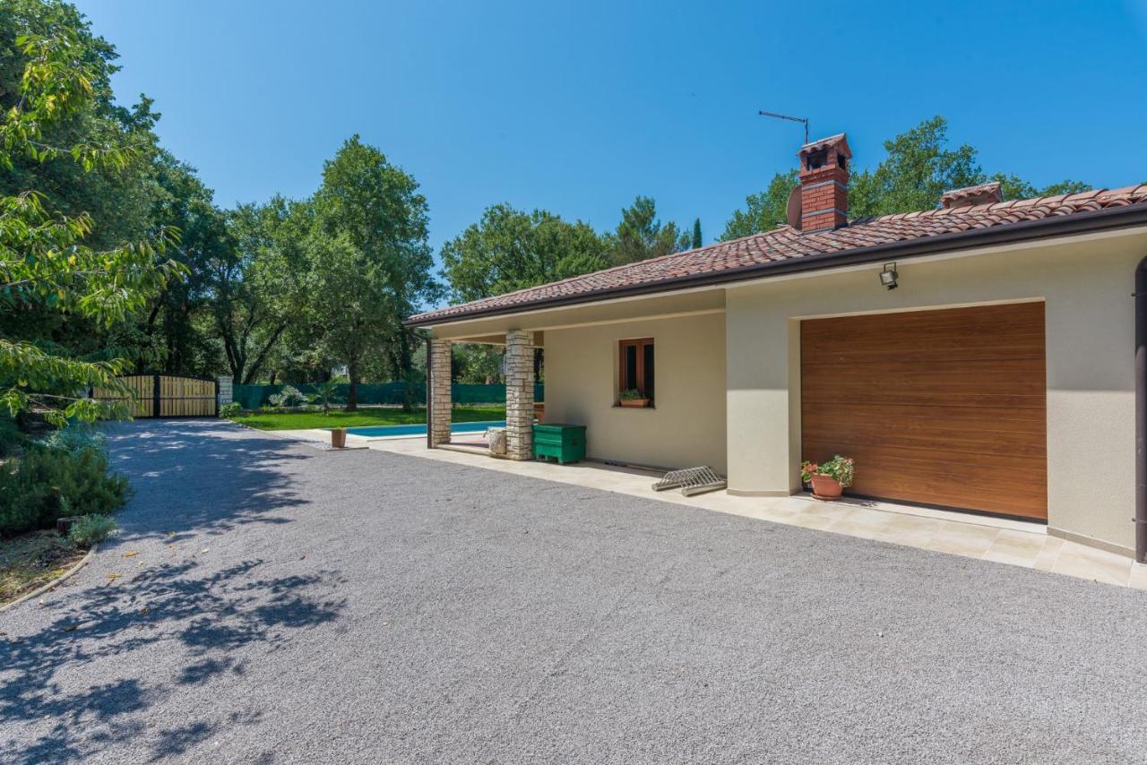 Villa Mirabella 우마그 외부 사진