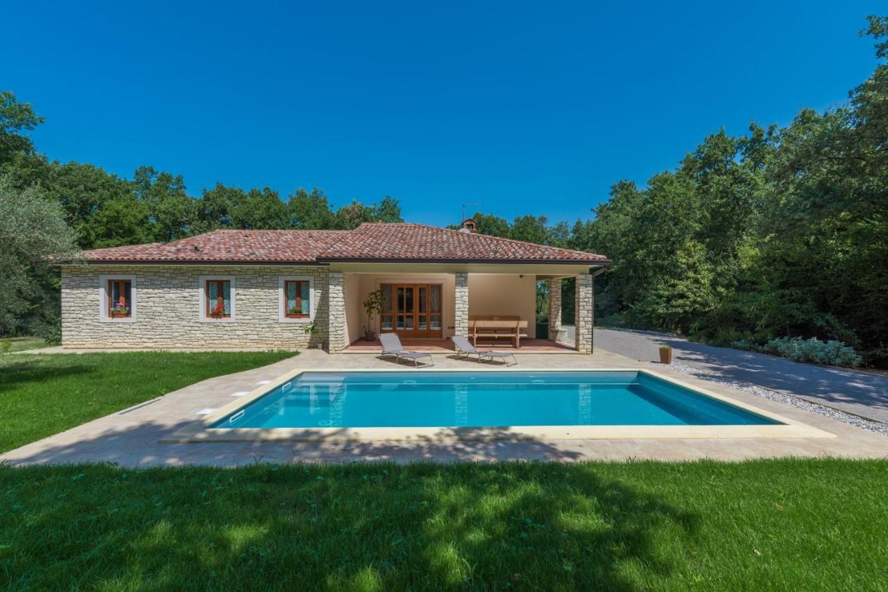 Villa Mirabella 우마그 외부 사진